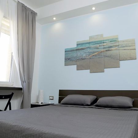 Rooms La Perla Del Mare Margherita Di Savoia Ngoại thất bức ảnh